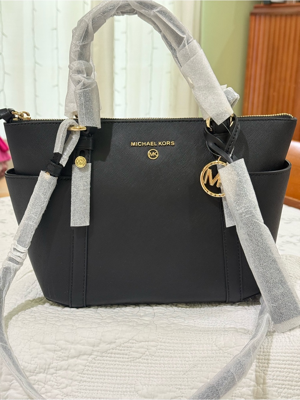 New Michael Kors Black Saffiano Tote with Gold Logo Charm